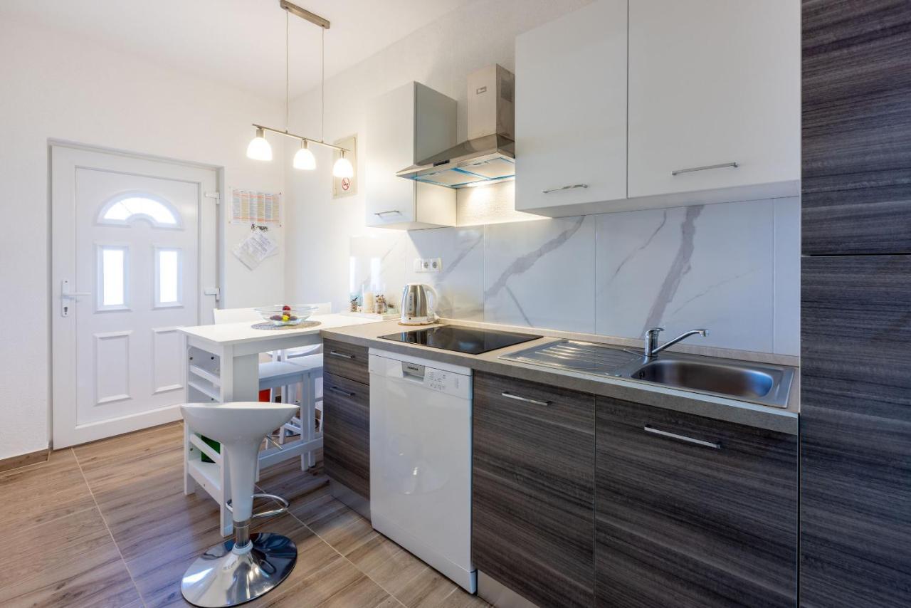 Apartamento Pera Selce