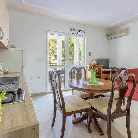 Apartments Pera Selce Exterior photo