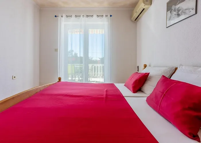 Apartments Pera