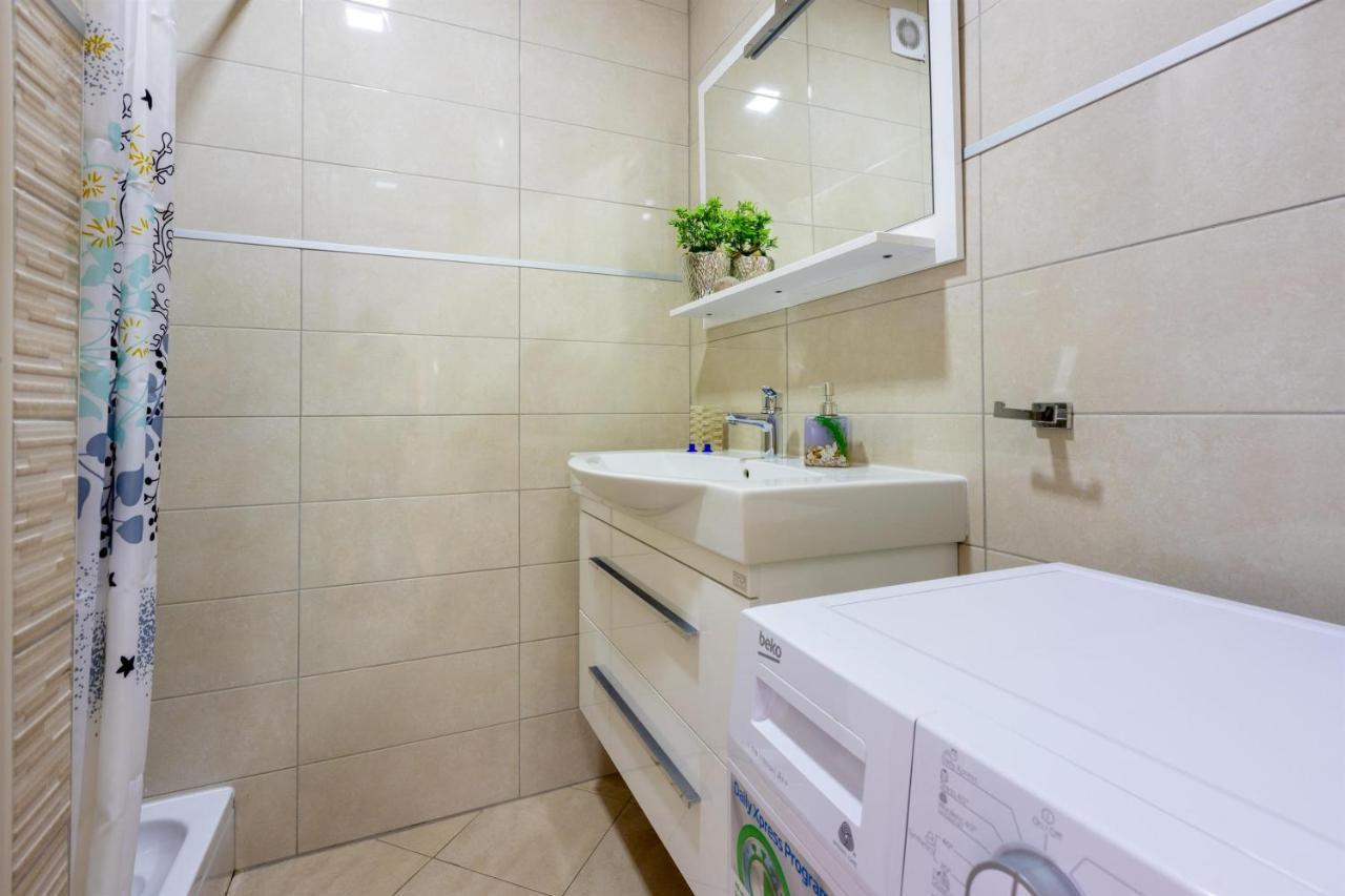 Pera Apartman *