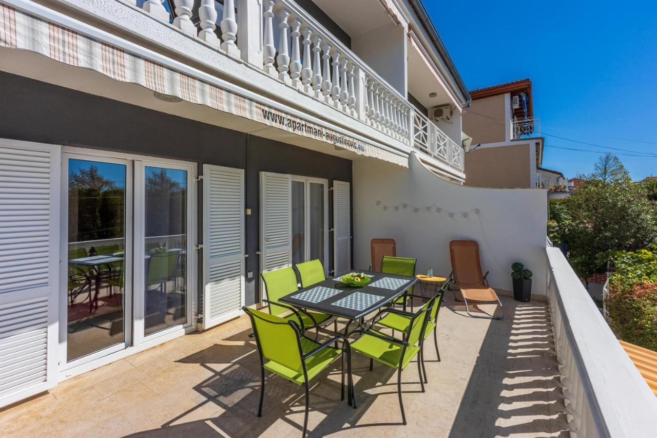 Apartman Pera *